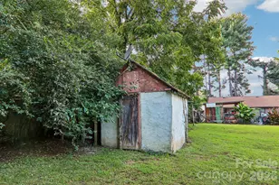 52 Clay St, Waynesville, NC 28786 - Photo 32