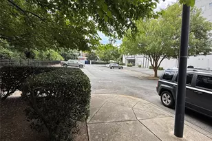 617 McNinch St, Charlotte, NC 28208 - Photo 2