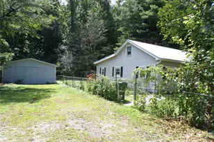 2131 Somerset Dr, Hendersonville, NC 28791 - Photo 2
