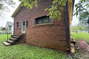 426 Bouchelle St, Morganton, NC 28655 - Photo 4