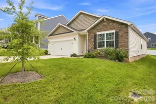 3662 Charles St NW, Conover, NC 28613 - Photo 2