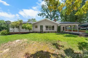 178 Trailwood Dr, Forest City, NC 28043 - Photo 2