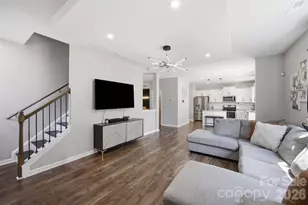 6312 Lantern Rdg Rd, Charlotte, NC 28215 - Photo 8