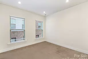 16023 Roscoe Ln, Charlotte, NC 28204 - Photo 10