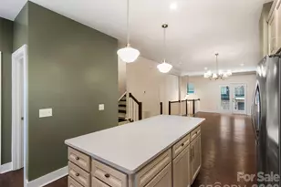 16023 Roscoe Ln, Charlotte, NC 28204 - Photo 6