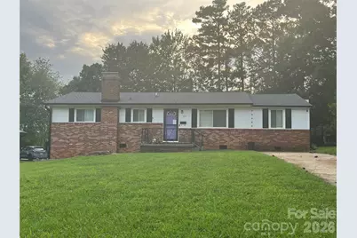 325 Glenwood Drive, Mooresville, NC 28115 - Photo 1