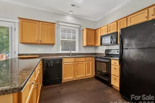 8515 Lindholm Dr, Huntersville, NC 28078 - Photo 14