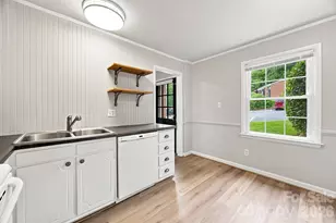 4603 Hedgemore Dr, Charlotte, NC 28209 - Photo 6
