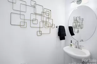 11709 Avocet St, Charlotte, NC 28215 - Photo 16
