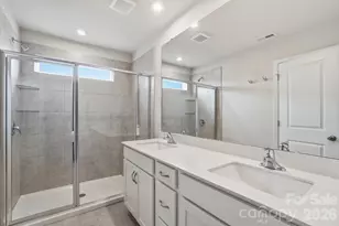 343 Laura Elizabeth Ln, Clover, SC 29710 - Photo 14