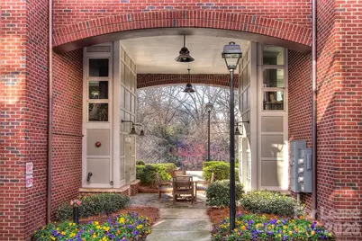 100 N Laurel Avenue, Charlotte, NC 28207 - Photo 4