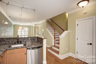 100 N Laurel Avenue, Charlotte, NC 28207 - Photo 12