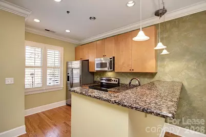 100 N Laurel Avenue, Charlotte, NC 28207 - Photo 10