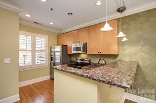 100 N Laurel Ave, Charlotte, NC 28207 - Photo 10