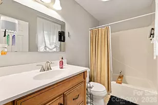 260 Justice Ridge Rd, Candler, NC 28715 - Photo 8