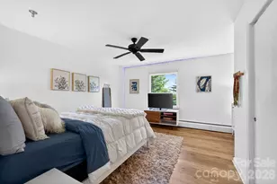 301 Stratford Rd, Asheville, NC 28804 - Photo 22