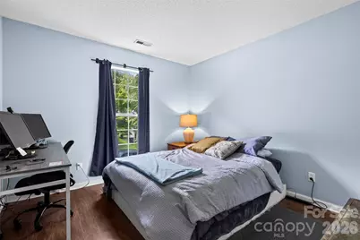 9005 Little Hampton Place, Charlotte, NC 28215 - Photo 12