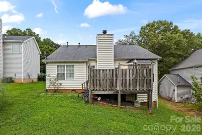 9005 Little Hampton Place, Charlotte, NC 28215 - Photo 20