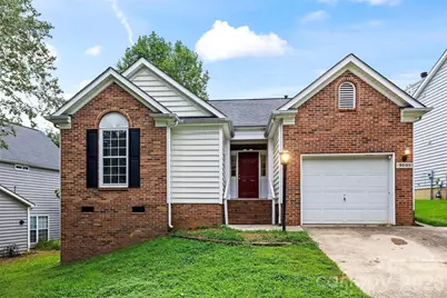 9005 Little Hampton Place, Charlotte, NC 28215 - Photo 1
