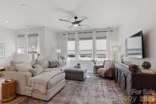 5471 Comiskey Aly, Kannapolis, NC 28081 - Photo 10