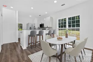 2110 Pinnacle View Dr, Kings Mountain, NC 28086 - Photo 2