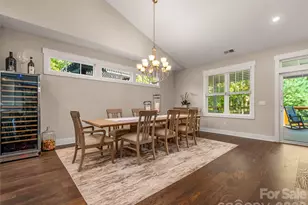 217 Hogans View Cir, Hendersonville, NC 28739 - Photo 14
