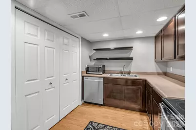 335 Melrose Avenue #111, Tryon, NC 28782 - Photo 34