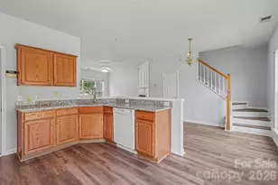 2410 Normancrest Ct, Charlotte, NC 28270 - Photo 8