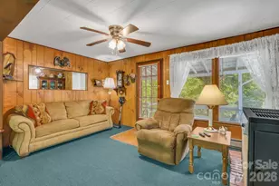 2850 Henson Creek Rd, Newland, NC 28657 - Photo 4