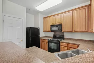 6858 Park Pl Dr, Charlotte, NC 28262 - Photo 6