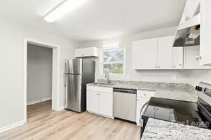 9307 Feldbank Dr, Charlotte, NC 28216 - Photo 4