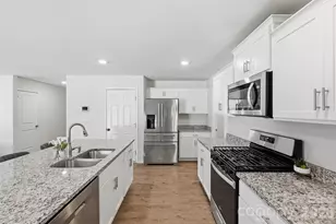 2141 Redstone Dr, York, SC 29745 - Photo 6