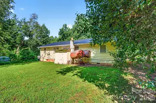 55 Edwards Dr, Nebo, NC 28761 - Photo 4