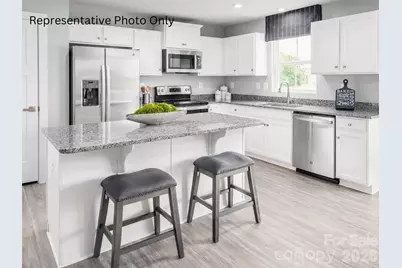 906 Pemberley Street, Lancaster, SC 29720 - Photo 2