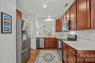 1628 Backcreek Ln, Gastonia, NC 28054 - Photo 10