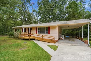 897 Community Ln, Lancaster, SC 29720 - Photo 2
