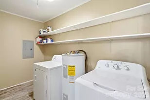897 Community Ln, Lancaster, SC 29720 - Photo 16
