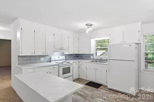 897 Community Ln, Lancaster, SC 29720 - Photo 10