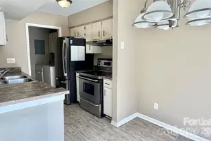 11171 Harrowfield Rd, Charlotte, NC 28226 - Photo 6