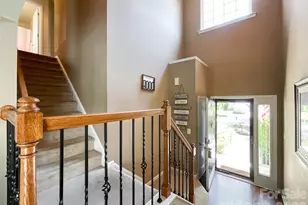1033 Mountain Laurel Ct, Matthews, NC 28104 - Photo 4
