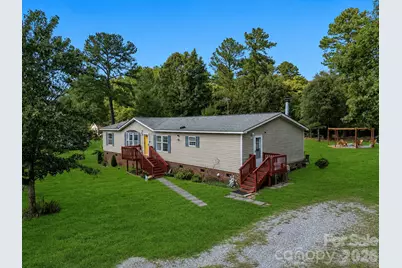 1508 Greenpack Parkway, Gastonia, NC 28056 - Photo 2