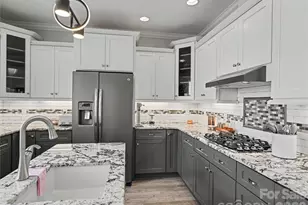 3826 Landmark Dr, Sherrills Ford, NC 28673 - Photo 10
