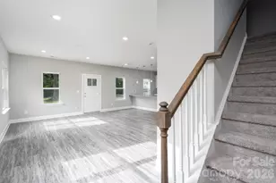 207 E Elm St, Shelby, NC 28150 - Photo 6