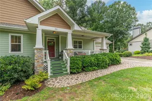 308 Fennel Dun Cir, Candler, NC 28715 - Photo 2