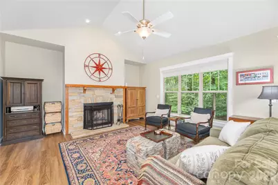 308 Fennel Dun Circle, Biltmore Lake, NC 28715 - Photo 6