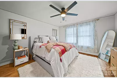 610 Hawthorne Lane, Charlotte, NC 28204 - Photo 12
