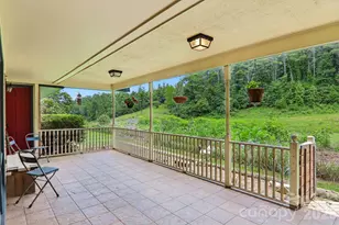164 Pegg Rd, Marshall, NC 28753 - Photo 4