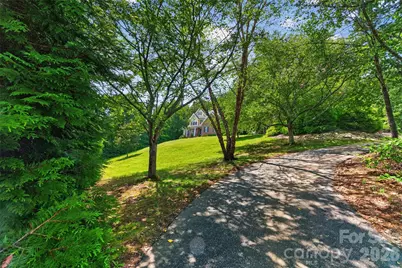 7940 Oakmont Court, Hickory, NC 28602 - Photo 2