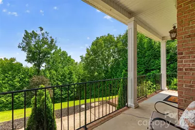 7940 Oakmont Court, Hickory, NC 28602 - Photo 8