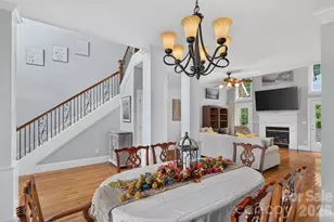 7940 Oakmont Ct, Hickory, NC 28602 - Photo 16